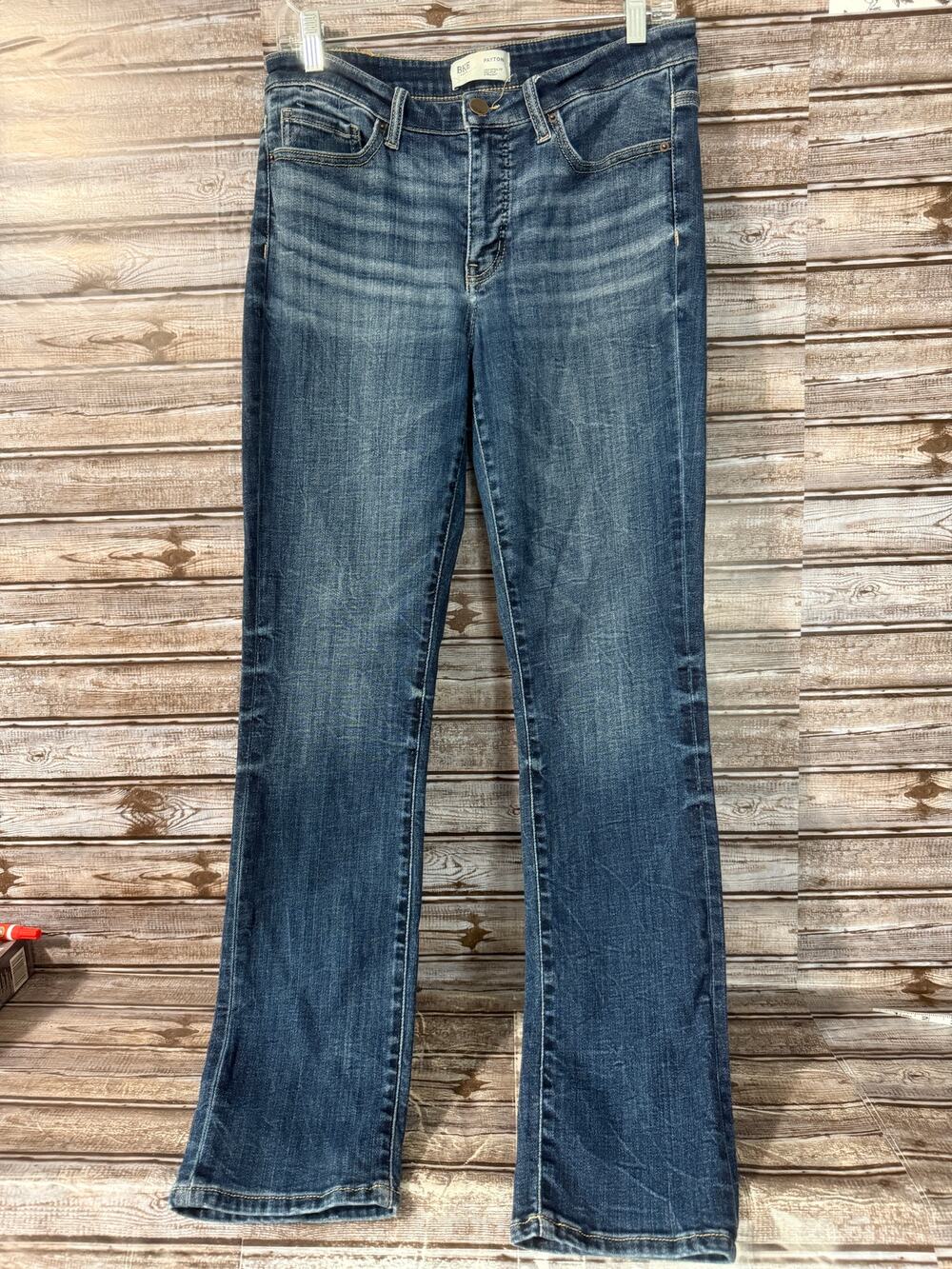 BKE Payton 28x30 Mid Rise Universal Fit Straight Jeans